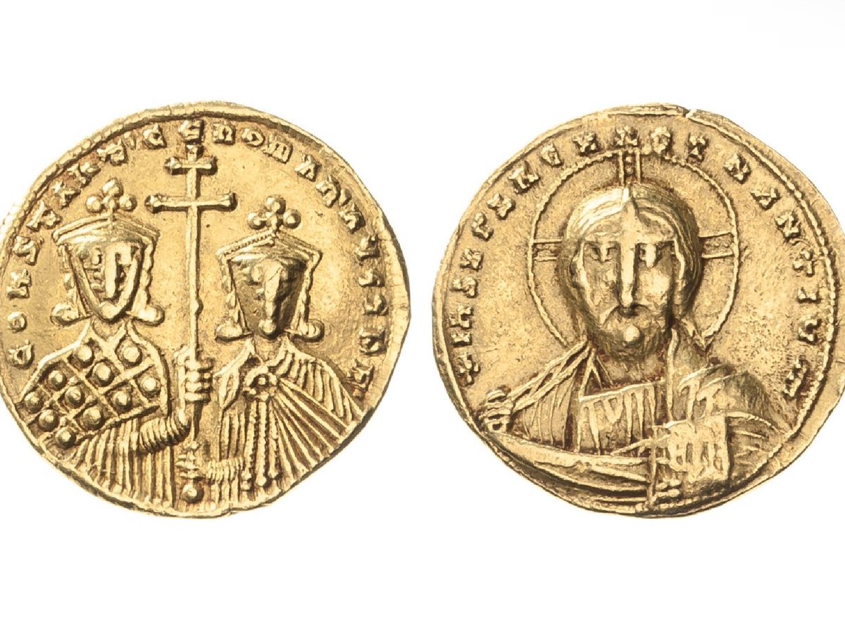 #AllMetalMonday #byzantine #byzantineart #MedievalMonday @3Landesmuseen Byzantine Coin (Constantine IV and Romanus II), 10th century
