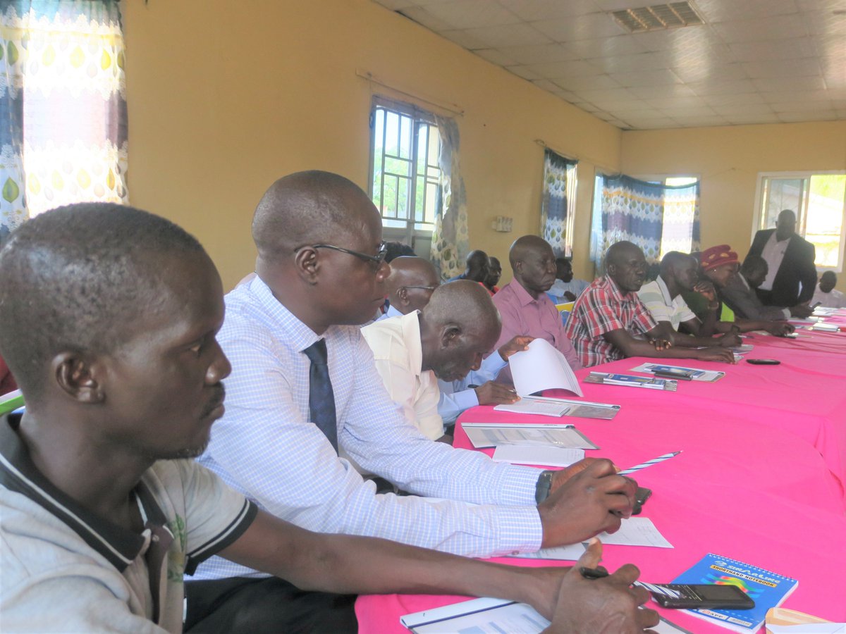 Some 40 stakeholders joined a validation exercise led by the Eastern Equatoria Relief & Rehabilitation Commission, #UNMISS, @undpsouthsudan, @UNHCRSouthSudan, @IOMSouthSudan & @SSNGOF, to review the draft National Action Plan📜on Return, Reintegration & Recovery. #A4P