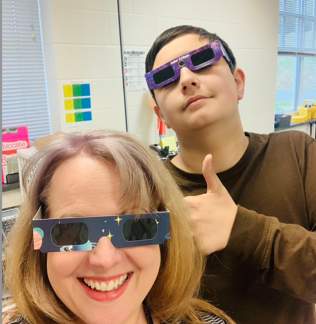 We can't see a darn thing (and probably should have had someone else take this picture) but SUPER STOCKED about the Solar Eclipse today!  #mamslife #SolarEclipse