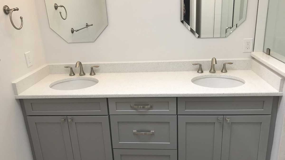 graniteasap's tweet photo. Transform your interiors with the eternal elegance of Frost White MSI Q Quartz! Ideal for bathroom countertops and more, its pebble-like charm and resilience enhance any setting. #FrostWhiteMSIQQuartz #CountertopGoals #InteriorDesign https://t.co/an2jo15gRq