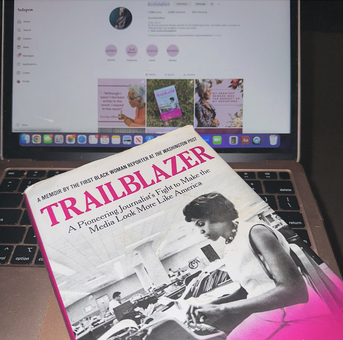 'I always wanted to work for a daily newspaper. Those weeklies I had worked for were challenging because journalism is not an easy profession.' - It's amazing that #Trailblazer continues to encourage journalists since it's publication! Thanks for reading | dorothybgilliam.com