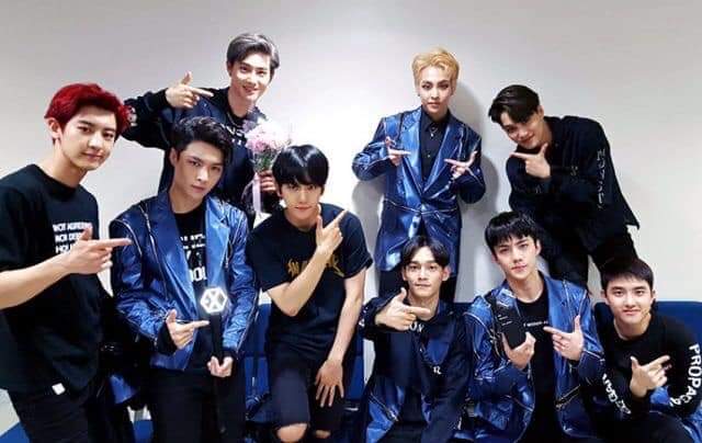 Happy 12th Year Debut Anniversary @weareoneEXO @layzhang @B_hundred_Hyun #Suho #Sehun #Chanyeol @CHEN_INB100 @XIUMIN_INB100 @KAI #KYUNGSOO 

Thank you so much for everything. Mahal na mahal ko kayo❤️