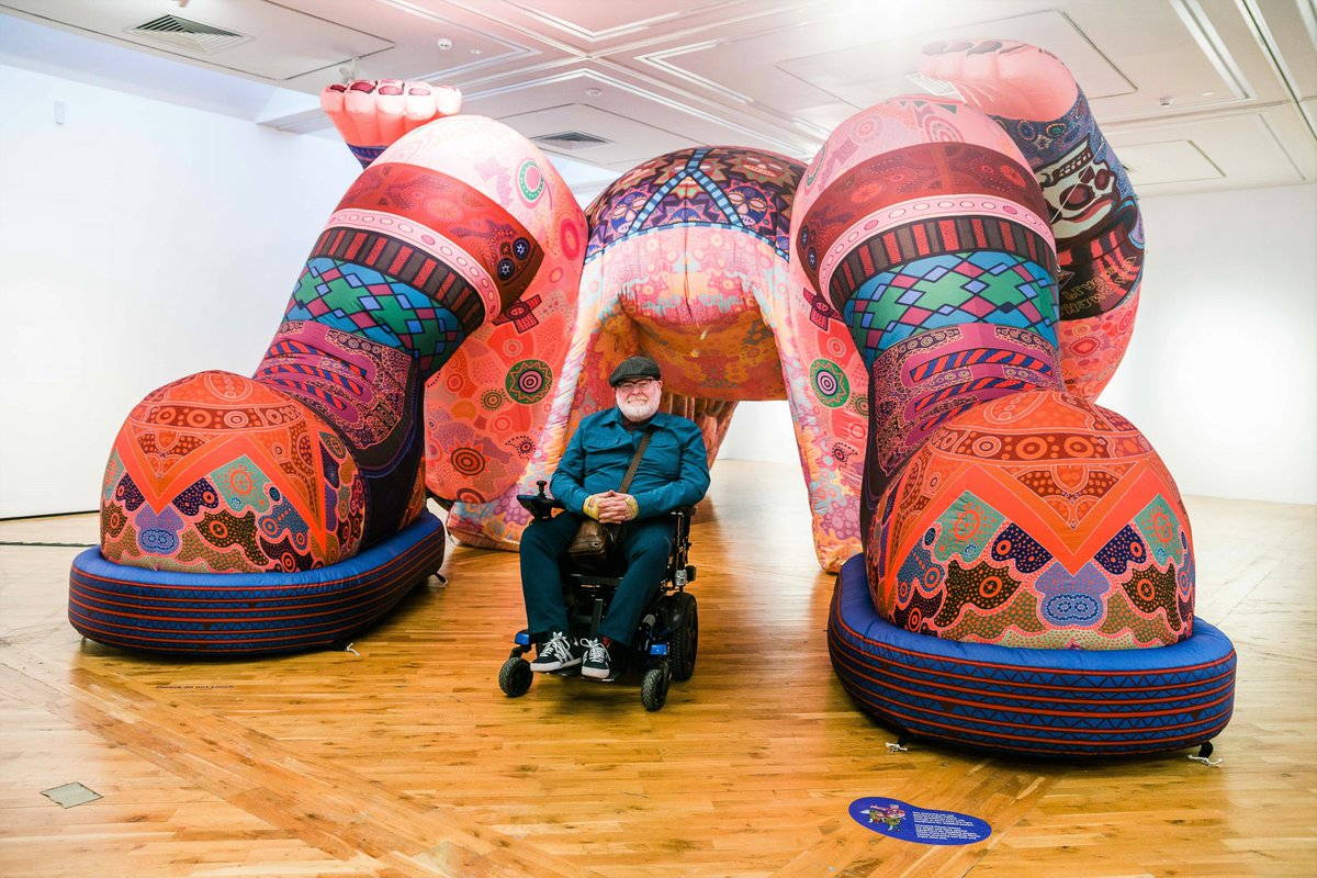 One month to go until Jason Wilsher-Mills Live!✨✨ If you've enjoyed Jason's amazing inflatable sculptures and artworks in the gallery, why not come along to this fantastic talk held by Jason in the gallery on 10 May at 16:30-17:30pm Tickets are free: hullmuseums.co.uk/events/event/1…