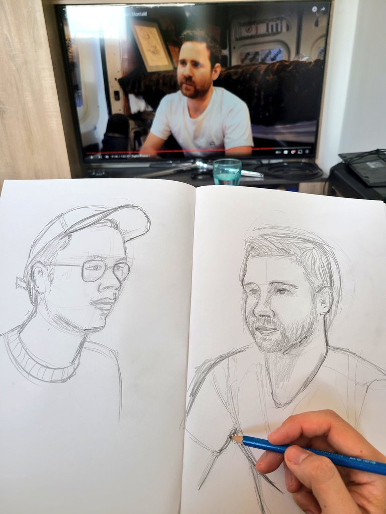 Sketching session, listening to the 'Sketchy Van Podcast' By Kristian Nee on Youtube with Rembert Montald talking about his art career/experiences. Very interesting youtu.be/dWNUUjDq6iU?si… #sketchbook #sketching #sketch #portraits #artist #ArtistOnTwitter #traditionalart #artist