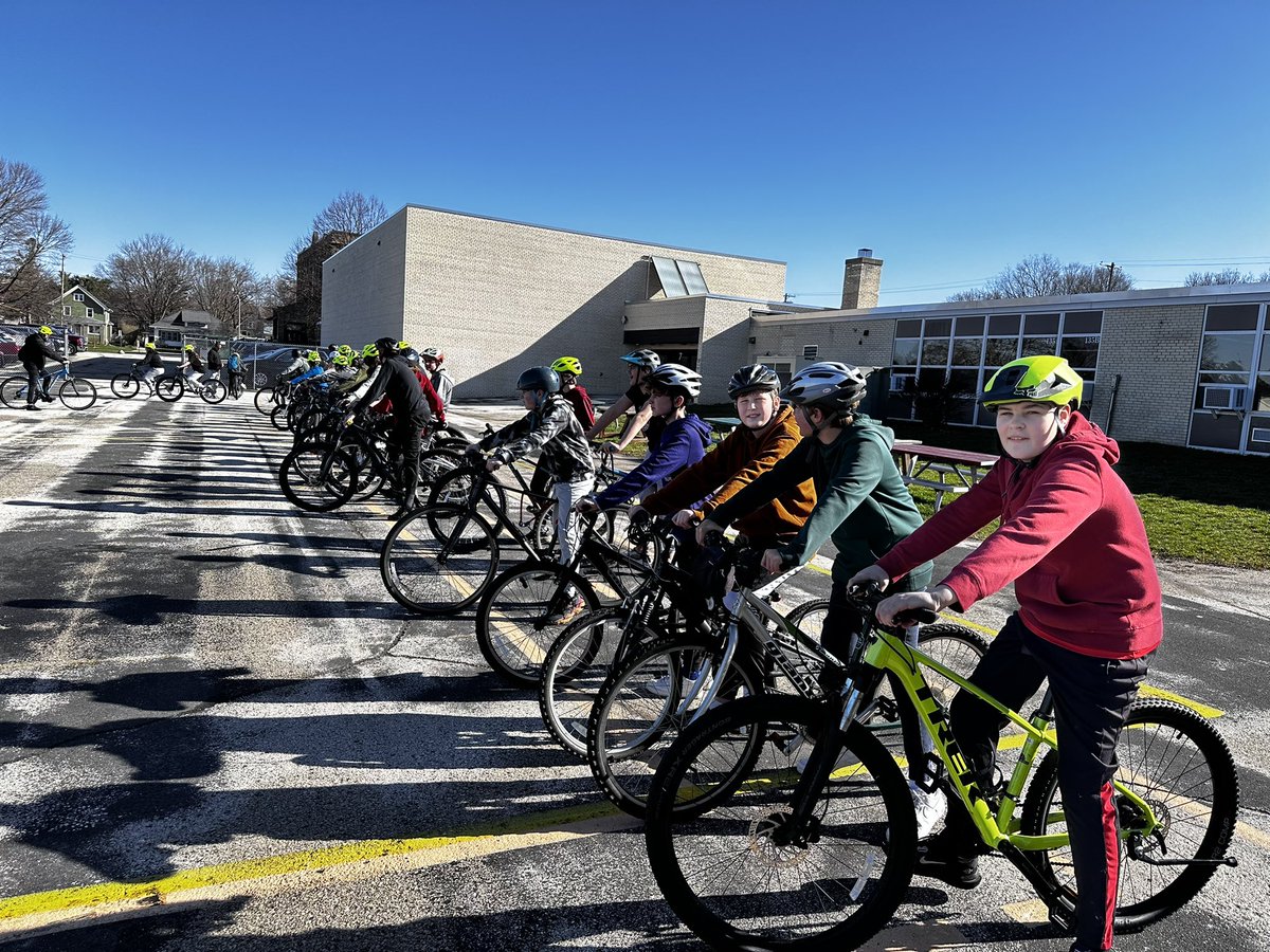 You know spring is here 🌅 when the @iamspecialized 🚴 hit the pavement! Welcome to the third round of #STEaM where #PBL on this journey includes stripping a bike down to the nuts & bolts and rebuilding a bike from bare-bones… Oh yeah- and quite a bit of riding!! 🦾🦾🦾