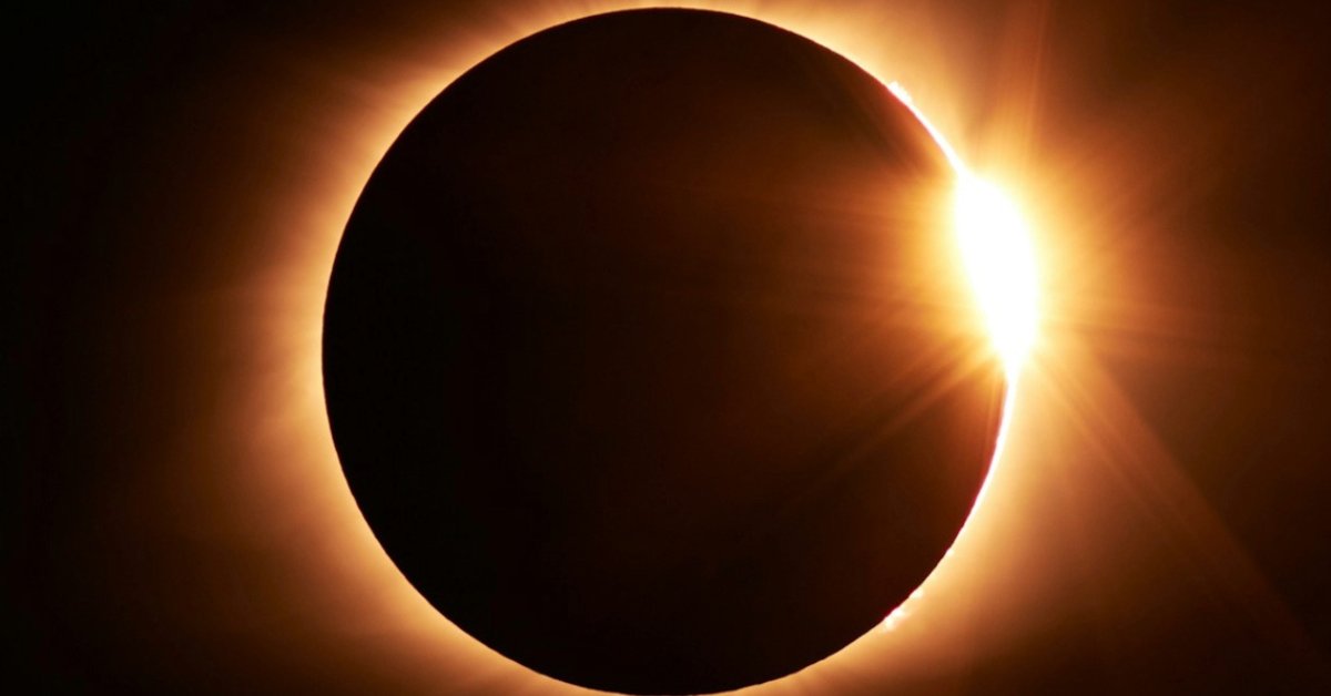 It's solar eclipse day! Dr. Elaina Hyde, Assistant Professor at York University’s Faculty of Science and Director of York’s Allan I. Carswell Observatory shares some insight and a few tips on staying safe. Learn more: bit.ly/3xkyW87 | #TotalSolarEclipse2024 @YorkUScience