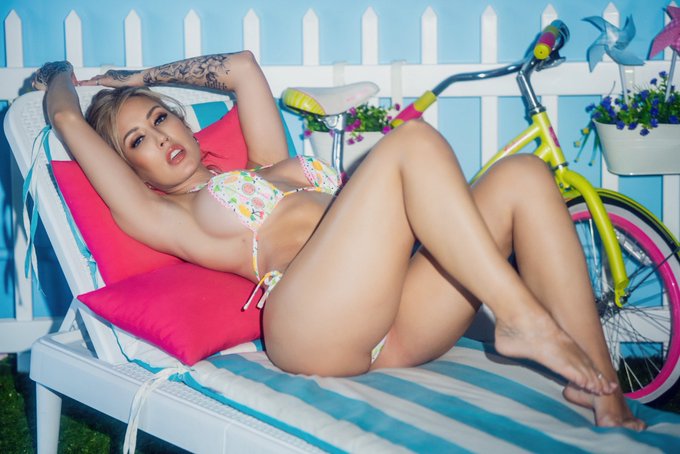 It&rsquo;s so cold in LA&hellip; vaca mode jn 3, 2&hellip;. https://t.co/vJU0P0qrxD<a href="/tag/doubletrouble"class="tags"><span>#doubletrouble</span></a>