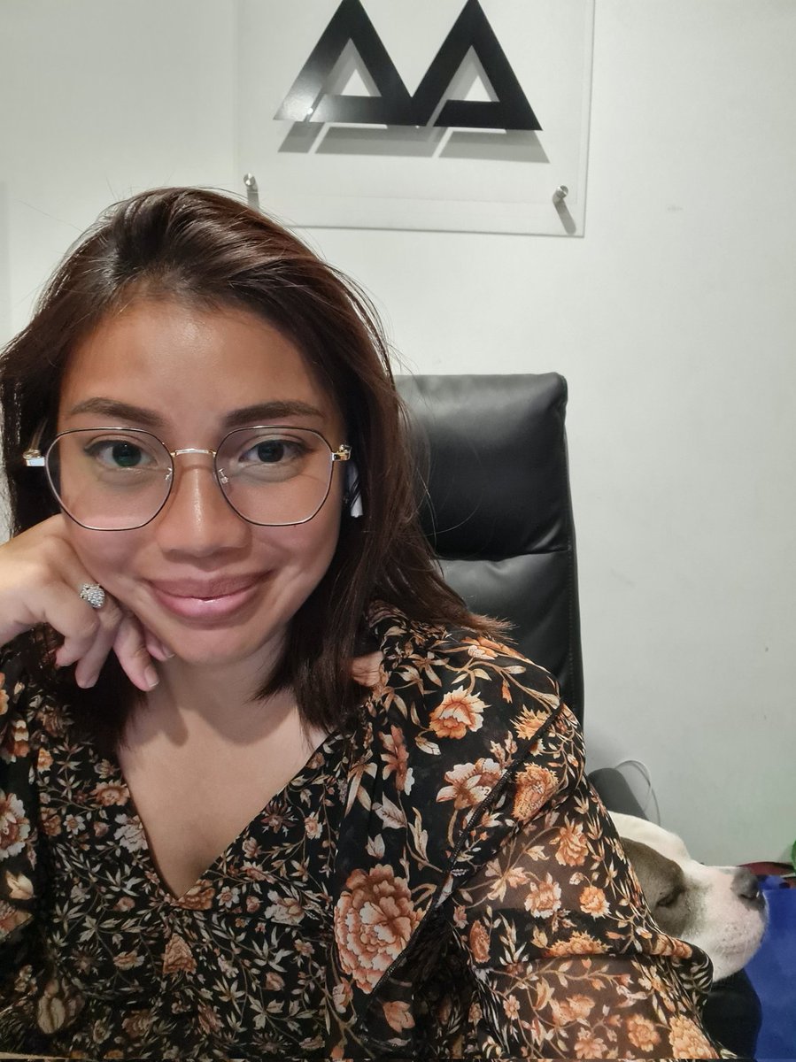 mikabundac's tweet photo. Time check: 10:17PM

Mahaba pa ang gabi. https://t.co/pcUZa6M0vQ