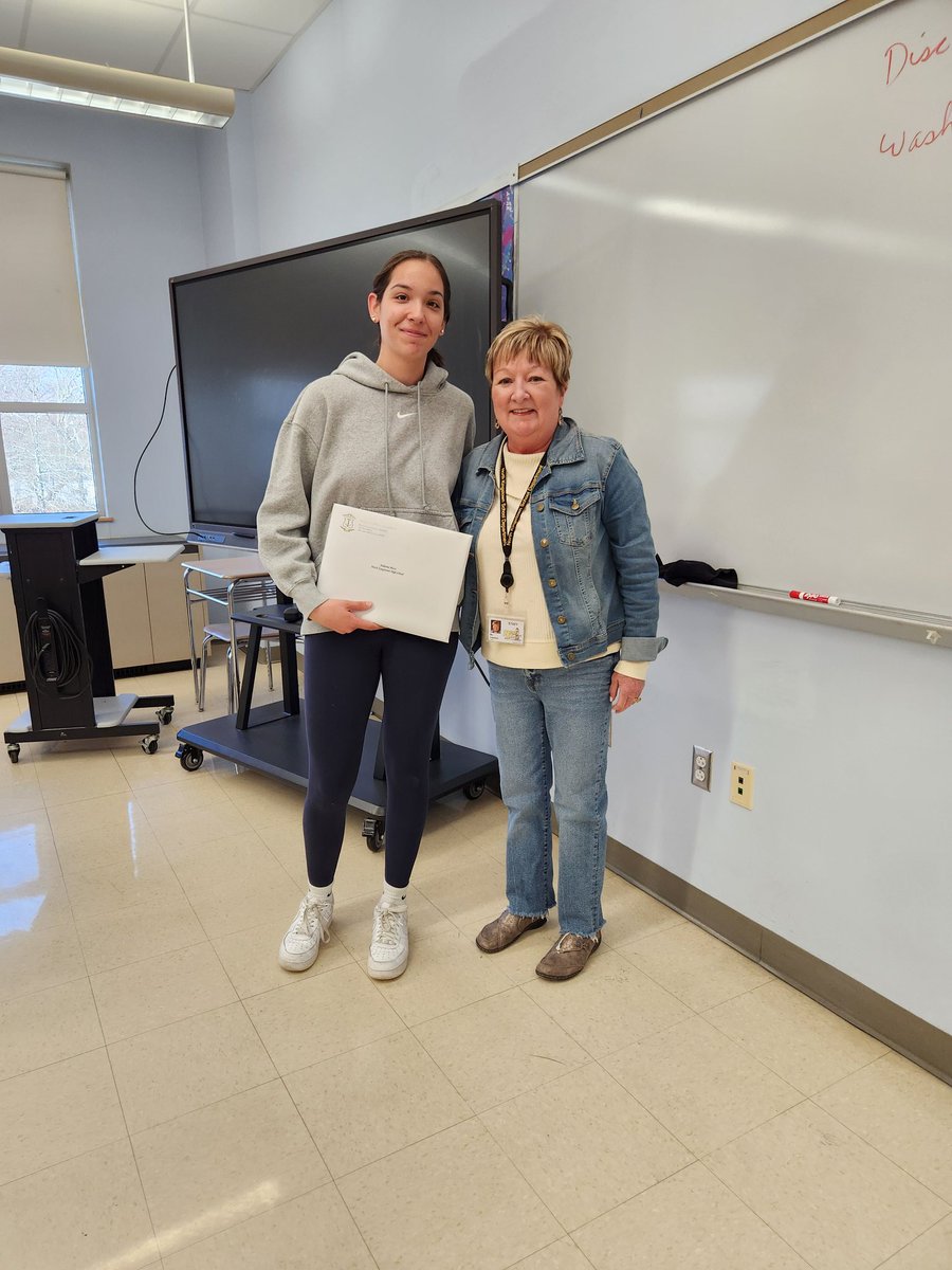 Julie Casimiro tweet media