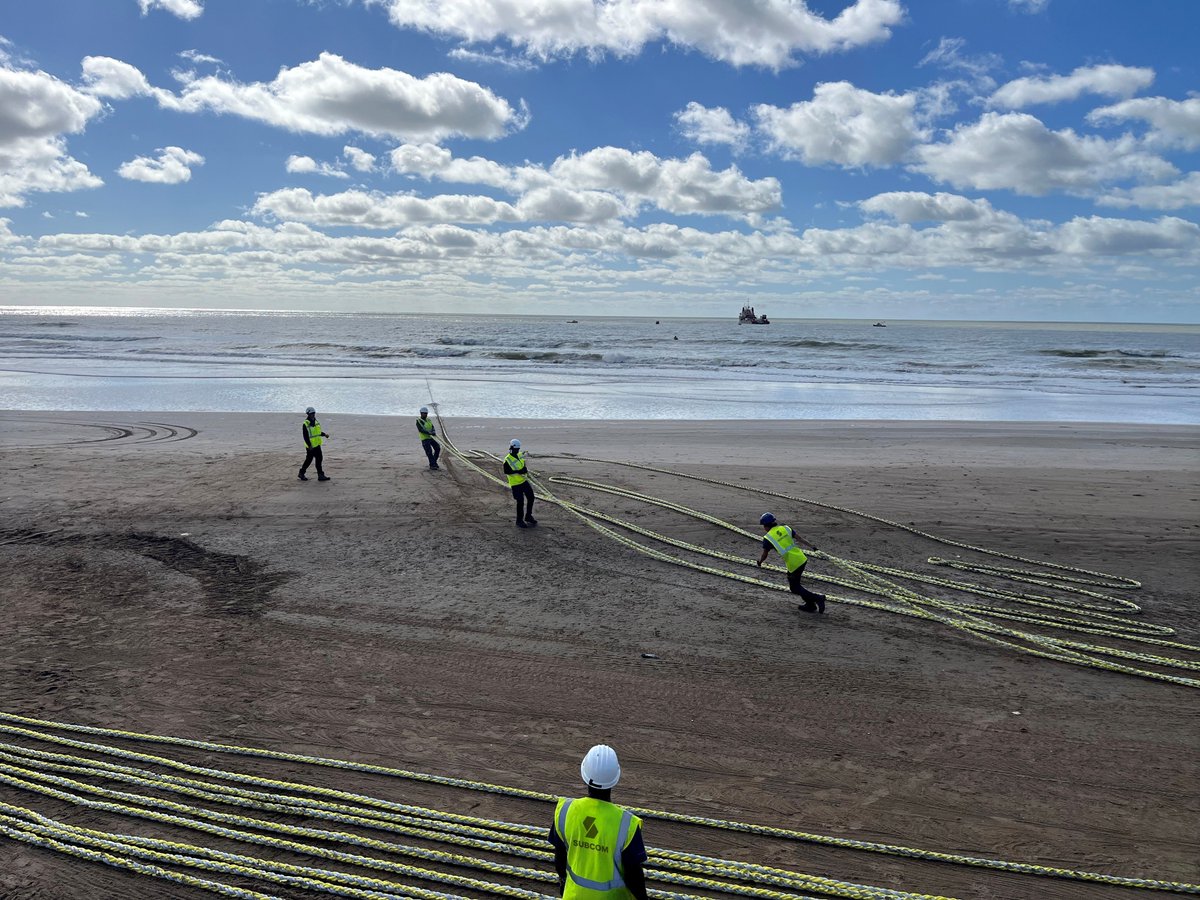dominiodigital's tweet photo. Google Argentina anunció la llegada del cable submarino internacional Firmina a la Argentina, que une -por primera vez- la costa este de los Estados Unidos con Argentina, Brasil y Uruguay. https://t.co/6R4prIMml2