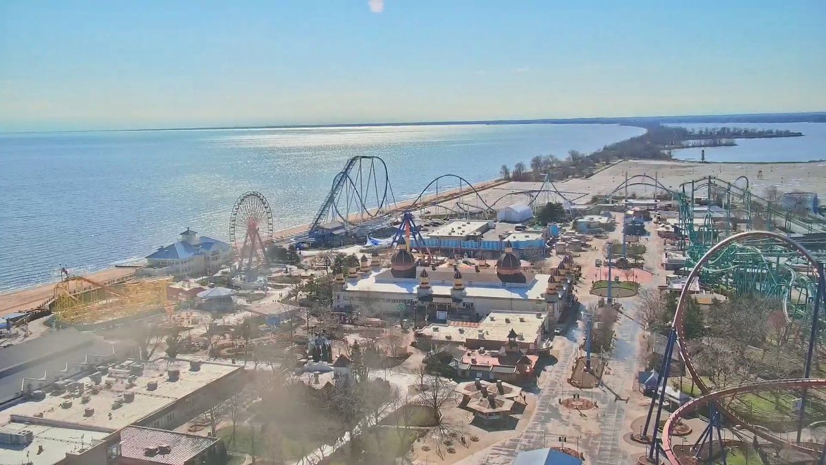 🌘 Want to catch today's #solareclipse LIVE from America's Roller Coast®️? 👀 See all the action this afternoon via our LIVE webcams, high above the midway! Get ready for this once-in-a-generation celestial event!🤩 WATCH LIVE: bit.ly/4as1SJO