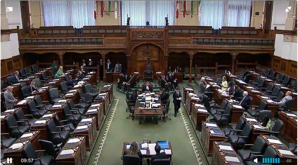 Read Mobster of Education Lecce's previous comments on schools taking day off today.
Then look at the photo of Ontario Legislature, which shows him as absent today. 🙄

#FordfailedOntario