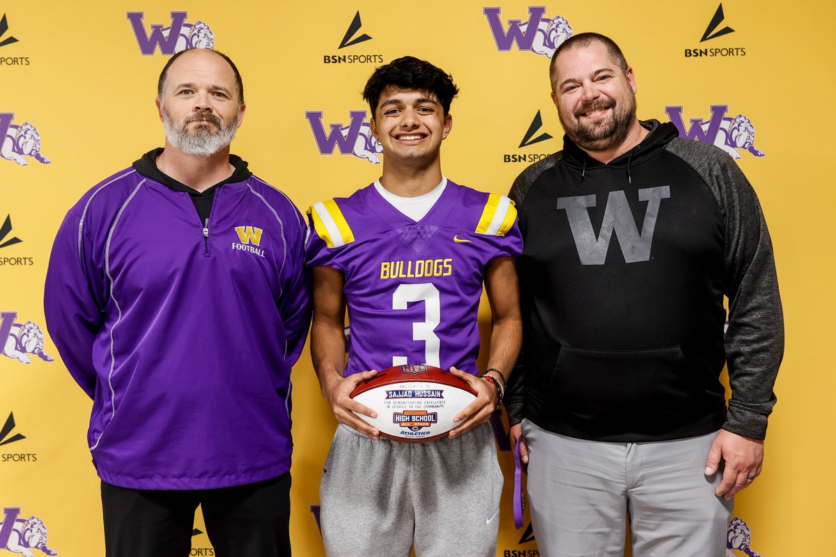 Congratulations to Sajjad Hussain from Wauconda H.S. on being chosen as the @ChicagoBears Community H.S. All-Star last week. He organizes meals for Meals for All, participates in Adopt a Highway, packages gifts for Operation Christmas Child & helps coach youth football players.