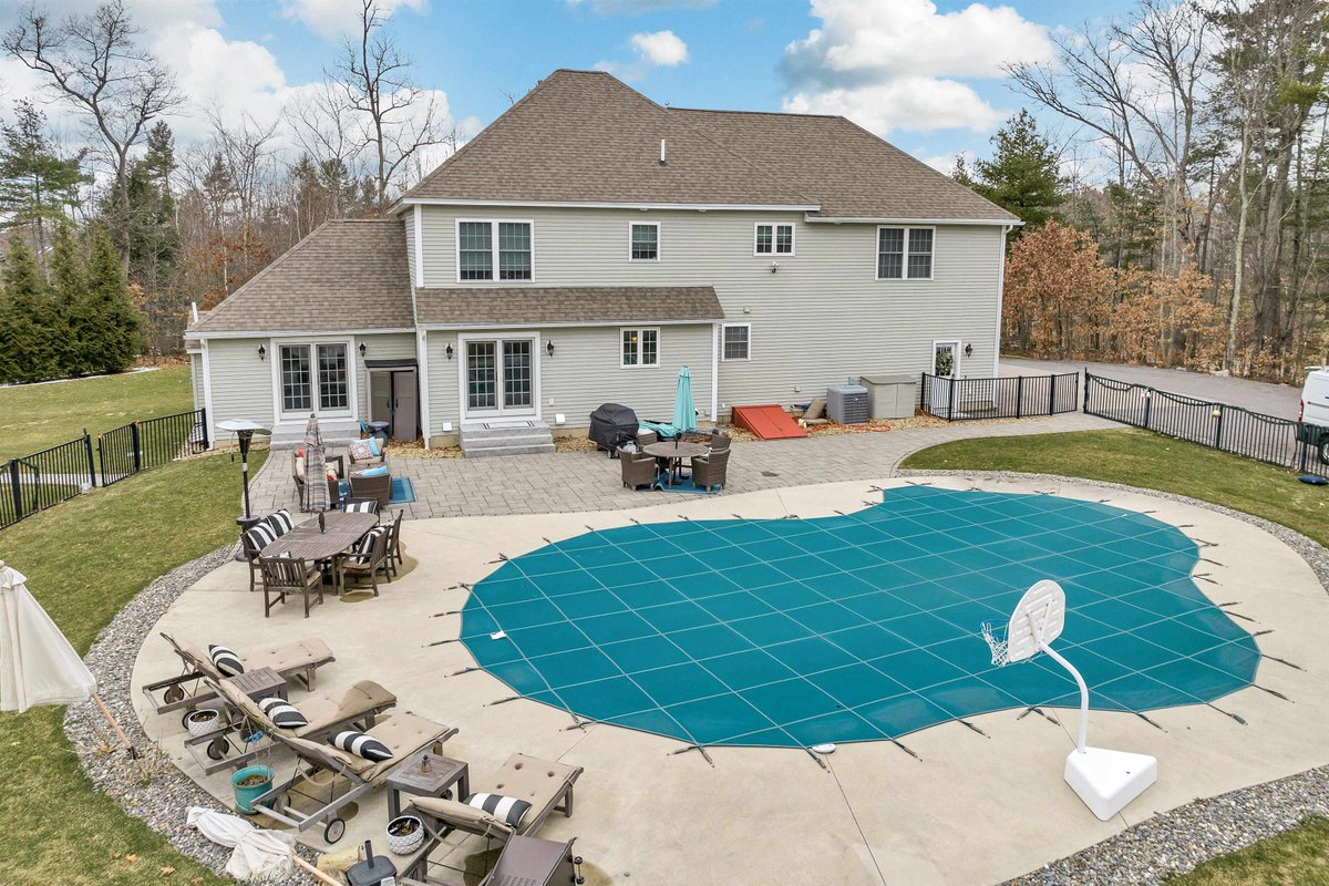 Verani Realty tweet media