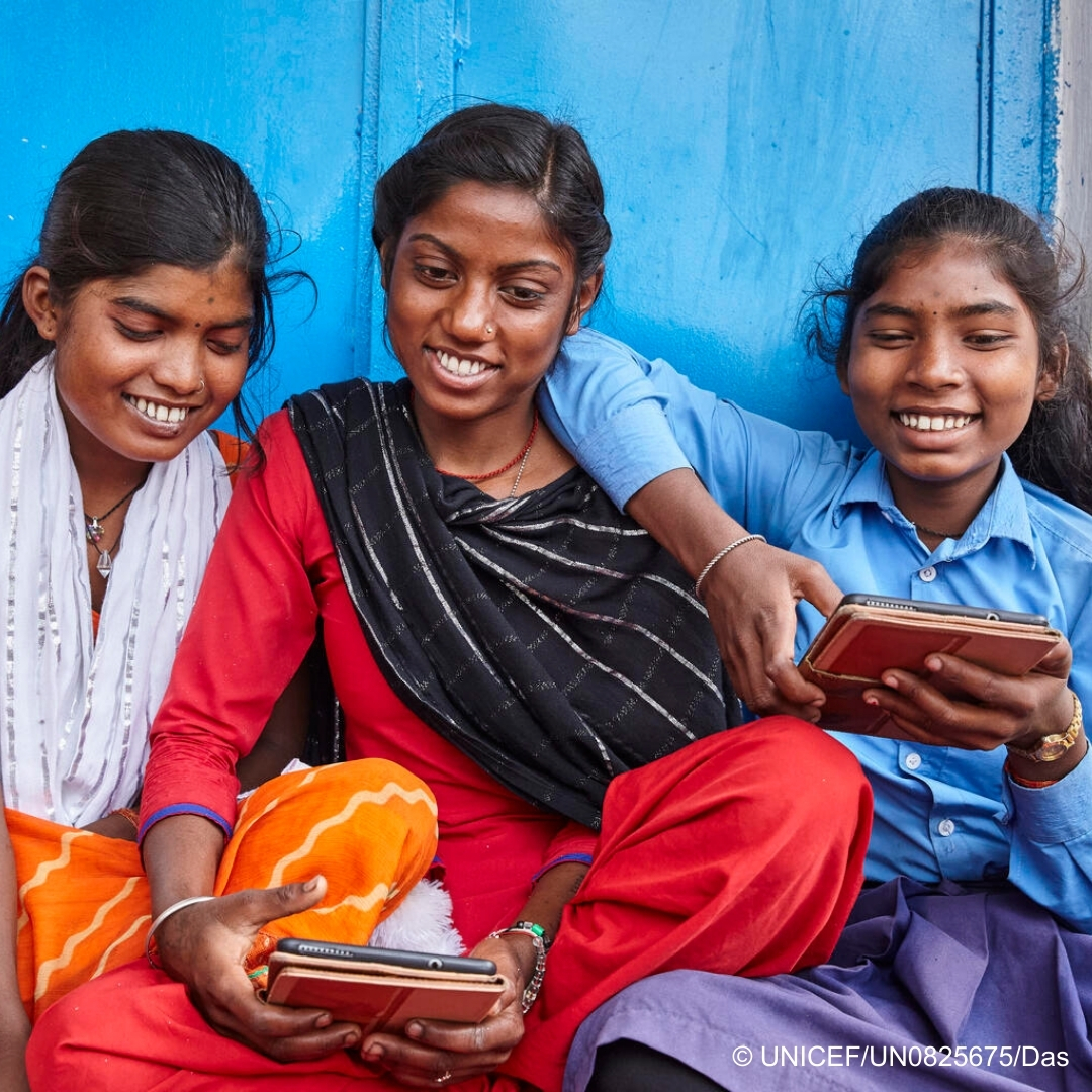 Meet Sonam, Rupa & Kajal Kumari from Patna, Bihar.⁣ ⁣ These brilliant girls are breaking barriers and embracing the world of digital literacy to unlock endless possibilities.⁣ ⁣With the power of technology at their fingertips, many like them are ready to conquer new horizons!