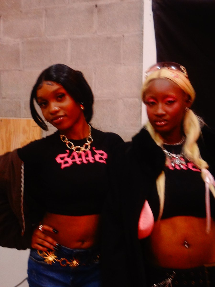 Labashitzradioo's tweet image. Nigerian-born Toronto-based rapper OAG collaborates with Dimbabygirl on the vibrant anthem "+234 Baddie"