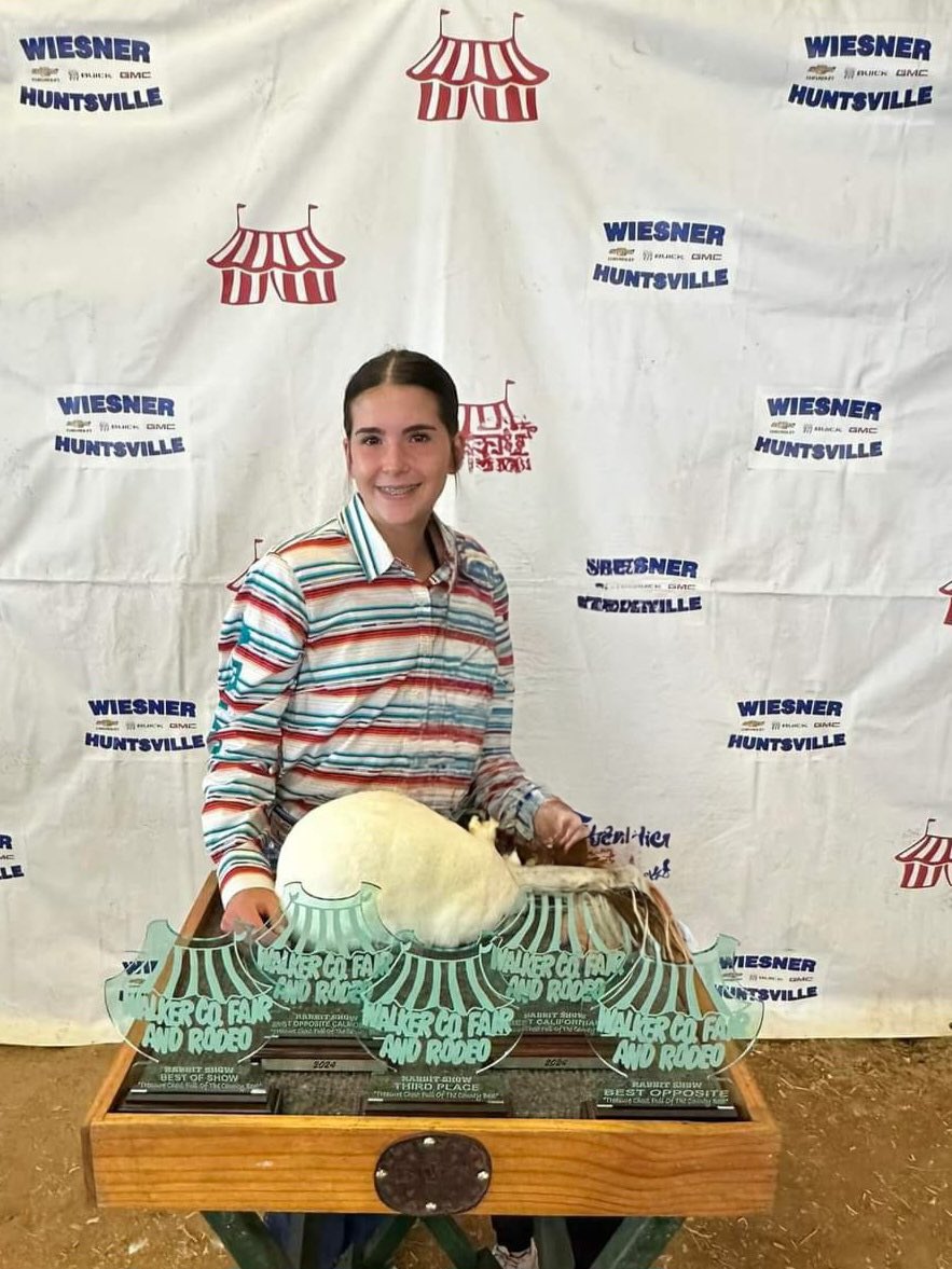 Allee Slott 2027 (@alleeslott) on Twitter photo During the Walker County Fair last week I showed my rabbits. I placed 3rd in pen and won four 1st place classes for breeding stock! Thank you to Ward Furniture for being top bidder! <a href="/WHS_LadykatSB/">Willis Softball</a> <a href="/Willis_HS_TX/">Willis High School</a> @texaselite16u During the Walker County Fair last week I showed my rabbits. I placed 3rd in pen and won four 1st place classes for breeding stock! Thank you to Ward Furniture for being top bidder! <a href="/WHS_LadykatSB/">Willis Softball</a> <a href="/Willis_HS_TX/">Willis High School</a> @texaselite16u