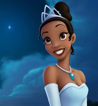 "¿ENTONCES LES PARECERÍA BIEN UNA TIANA BLANCA?"

No.

Cada vez que sale una adaptación de un clásico con una mujer racializada como protagonista, sacan la jugada de la Tiana Blanca, creyendo que es un jaque mate. No lo es. Vengan les explicamos por qué👇🏾👇🏾