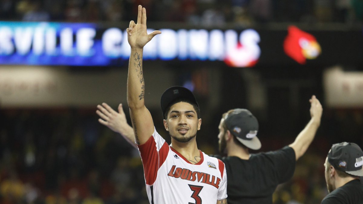 GoCards's tweet photo. On this day in 2013 … you know the rest, Card Nation! 

#GoCards x @LouisvilleMBB https://t.co/u5jurf0bO6