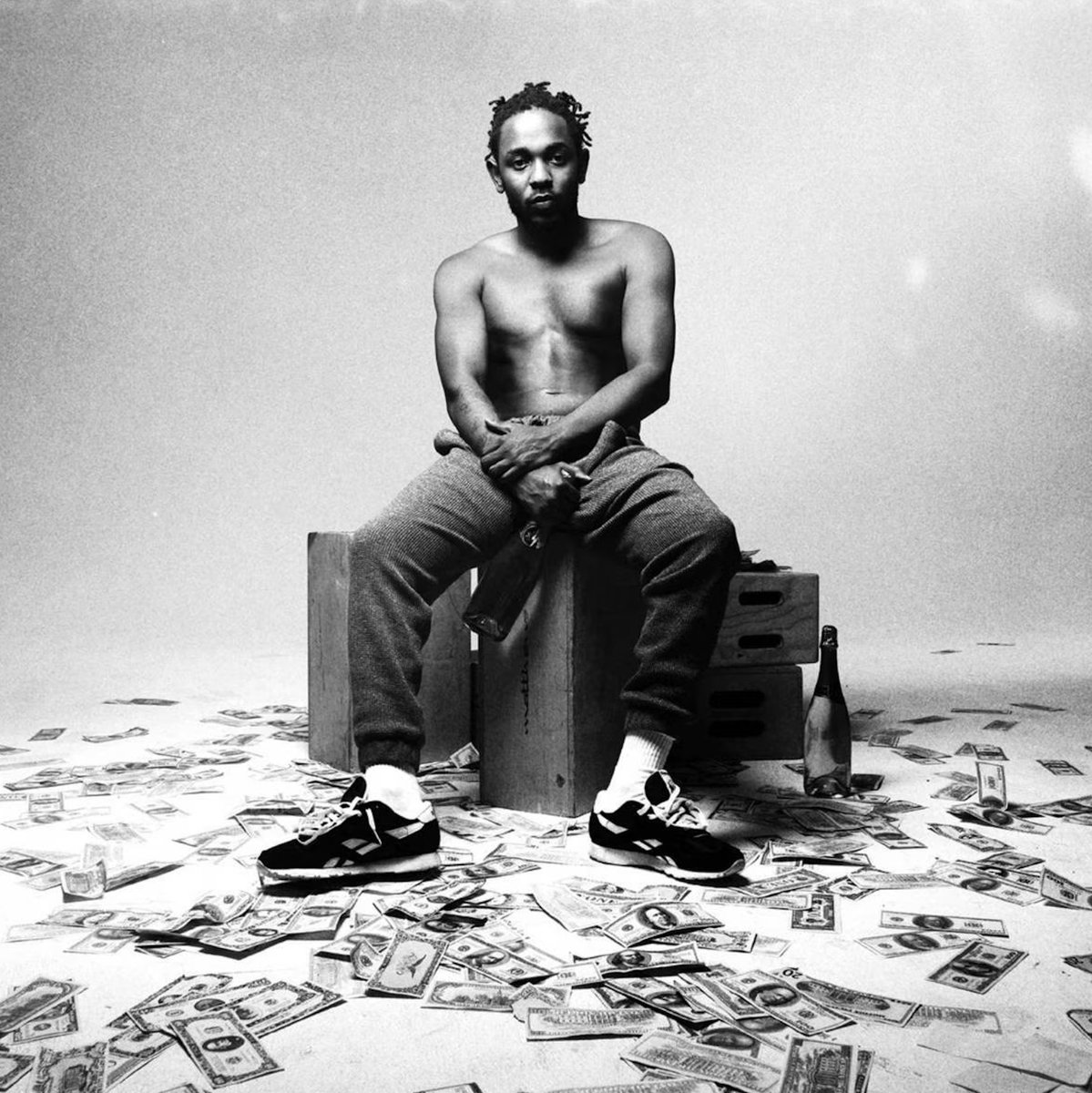 Today in 2015, @kendricklamar's 'To Pimp a Butterfly' debuted at #1 on the Billboard 200. It became the most critically acclaimed record of the 2010s decade.