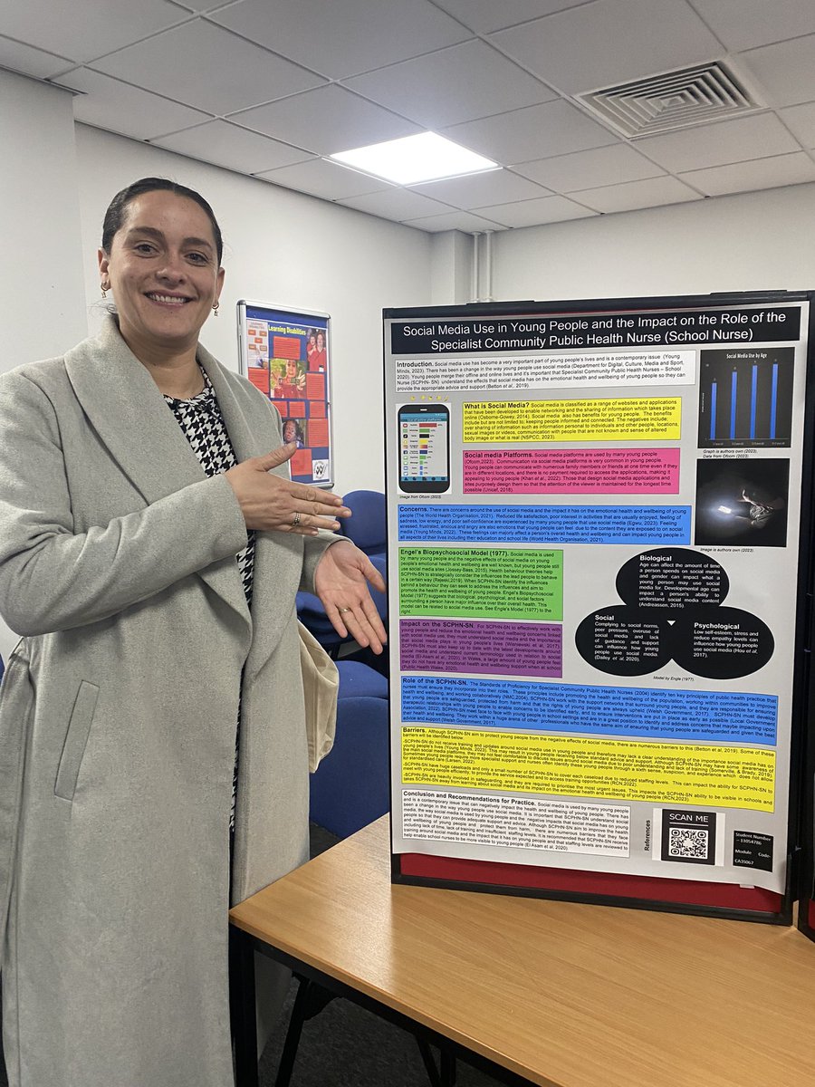 Well done to our SCPHN students who completed their academic posters for their SCPHN school nurse course 🌟🌟🌟🌟 @DwynwenSpargo @Michellet15 @CV_UHB @DredgeSandra