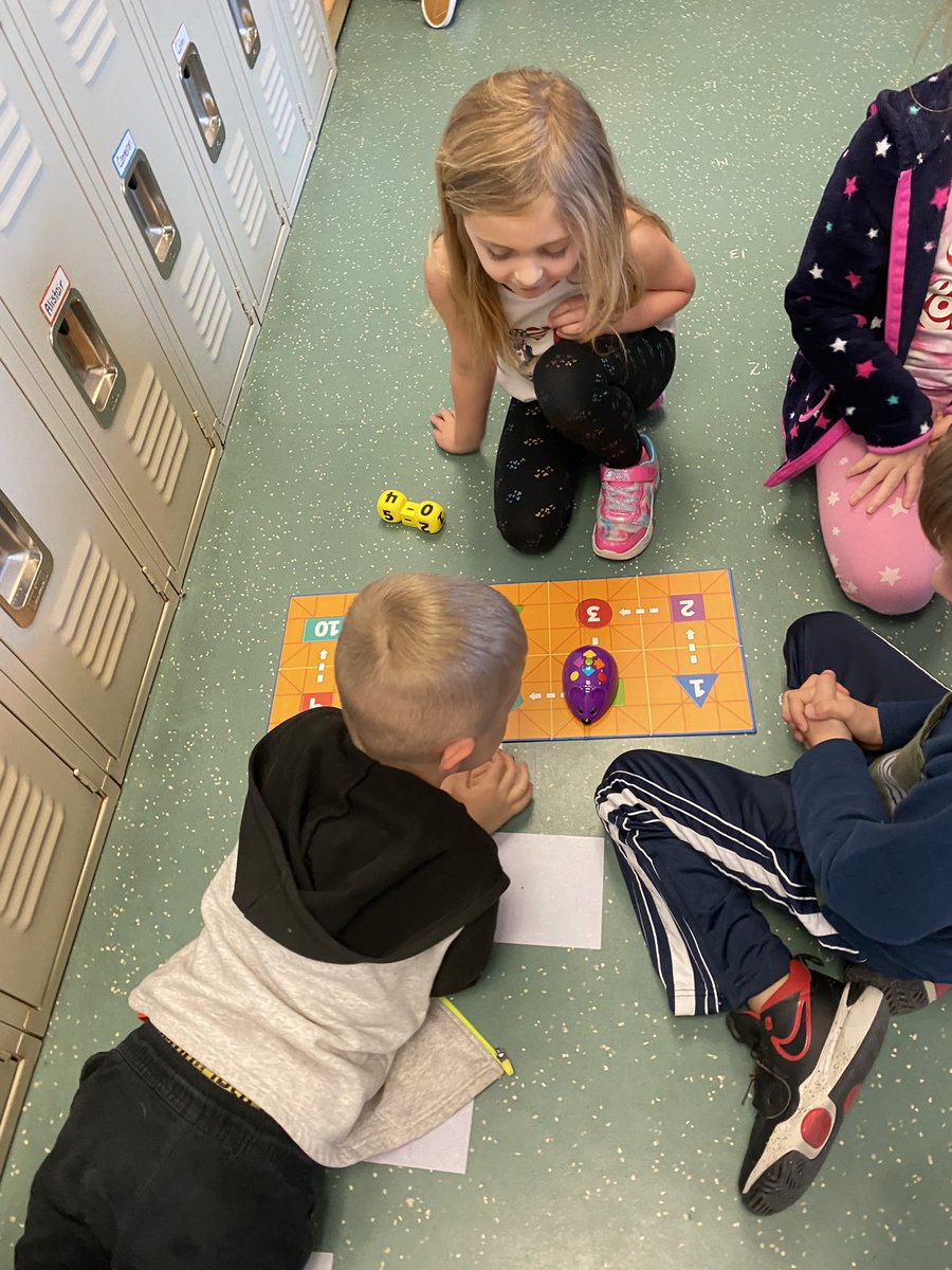 New ways to use old mats and new mats to work on “old” skills! #mathplay in gull effect today! #CodeBreaker #kinderchat #kindergarten