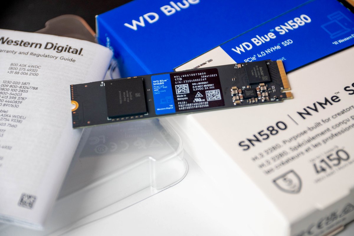 Com o SSD #WDBlue SN580 NVMe, mantenha a criação ininterrupta com um armazenamento de baixo consumo para maximizar duração da bateria do seu laptop. 🔋 #TurbineComSSD