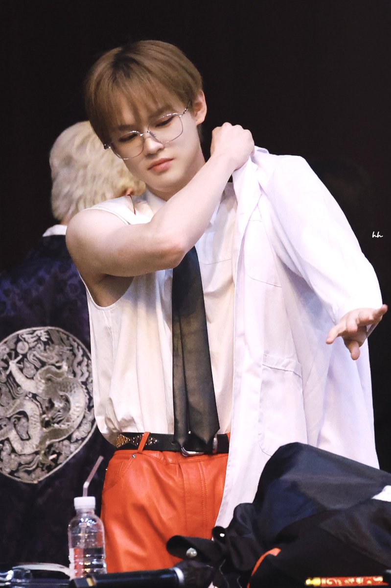 _Fleur1122's tweet photo. 240407 wm

#천러 #CHENLE #辰乐 
#NCT #NCTDREAM https://t.co/86yHP6va4g