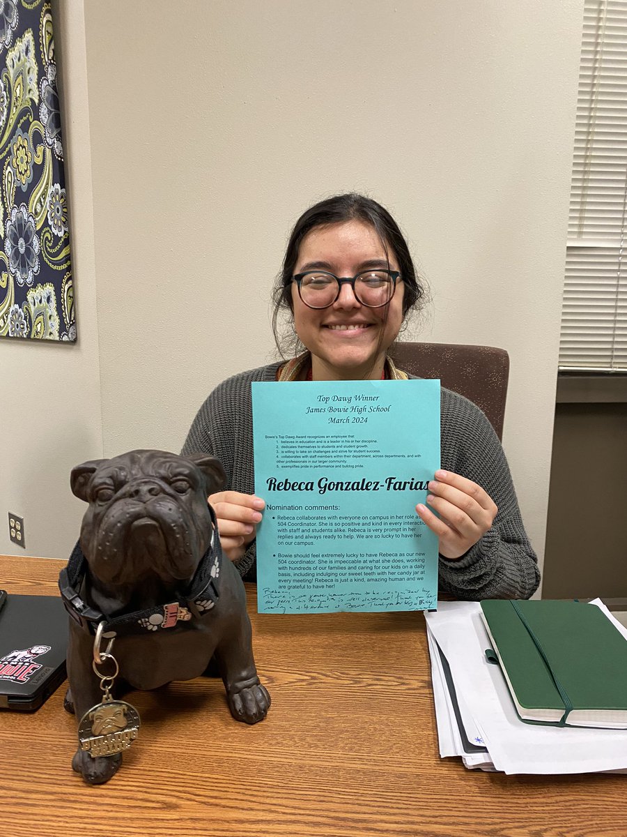 Each month, Bowie recognizes a staff member that believes in education, is a leader, and dedicates themselves to students and student growth. This month’s Top Dawg is Rebeca Gonzalez-farias! Congratulations! @AISDBowie