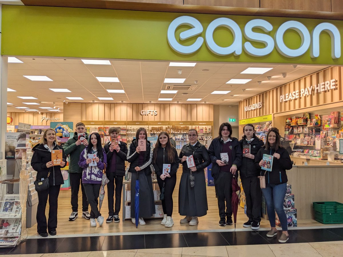 Trip to buy books in Eason with Ms Quantrell's TY class @RachelQuantrell  We love reading! @jcsplibraries @ThomondCommColl