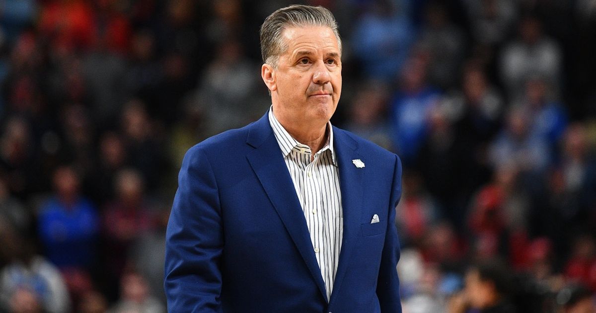 NCAA Daily News

Shockwaves in college basketball as Kentucky's Calipari shifts to Arkansas, filling the head coach role in a dramatic SEC switch-up.

buff.ly/3ysEsCu

#ncaab #sportnews #basketballbetting #bettingonsports #sportsbettinghandicapper
