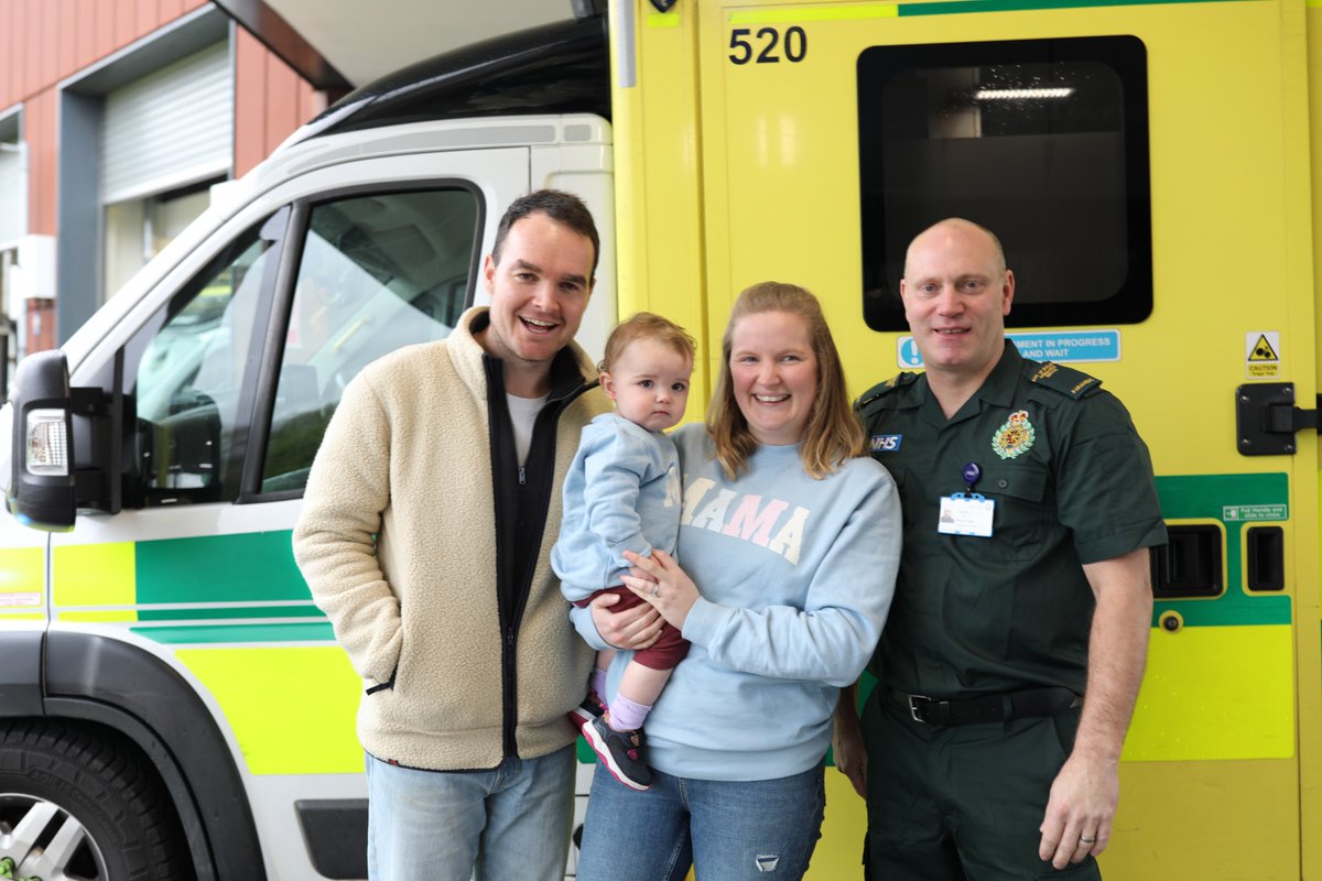 Paramedics have met up with a mother and her baby a year after they assisted with a dramatic birth in the car park of Chelmsford Ambulance Station! 👶 Read the full story: canvas.vuelio.co.uk/2253/press-rel…
