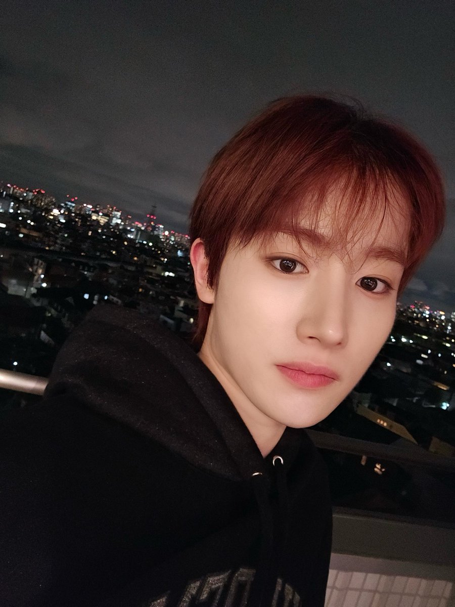 TPST_twt's tweet photo. [#혁] 잘 자🌙💤💤🤍 https://t.co/QbUcGIUfL8