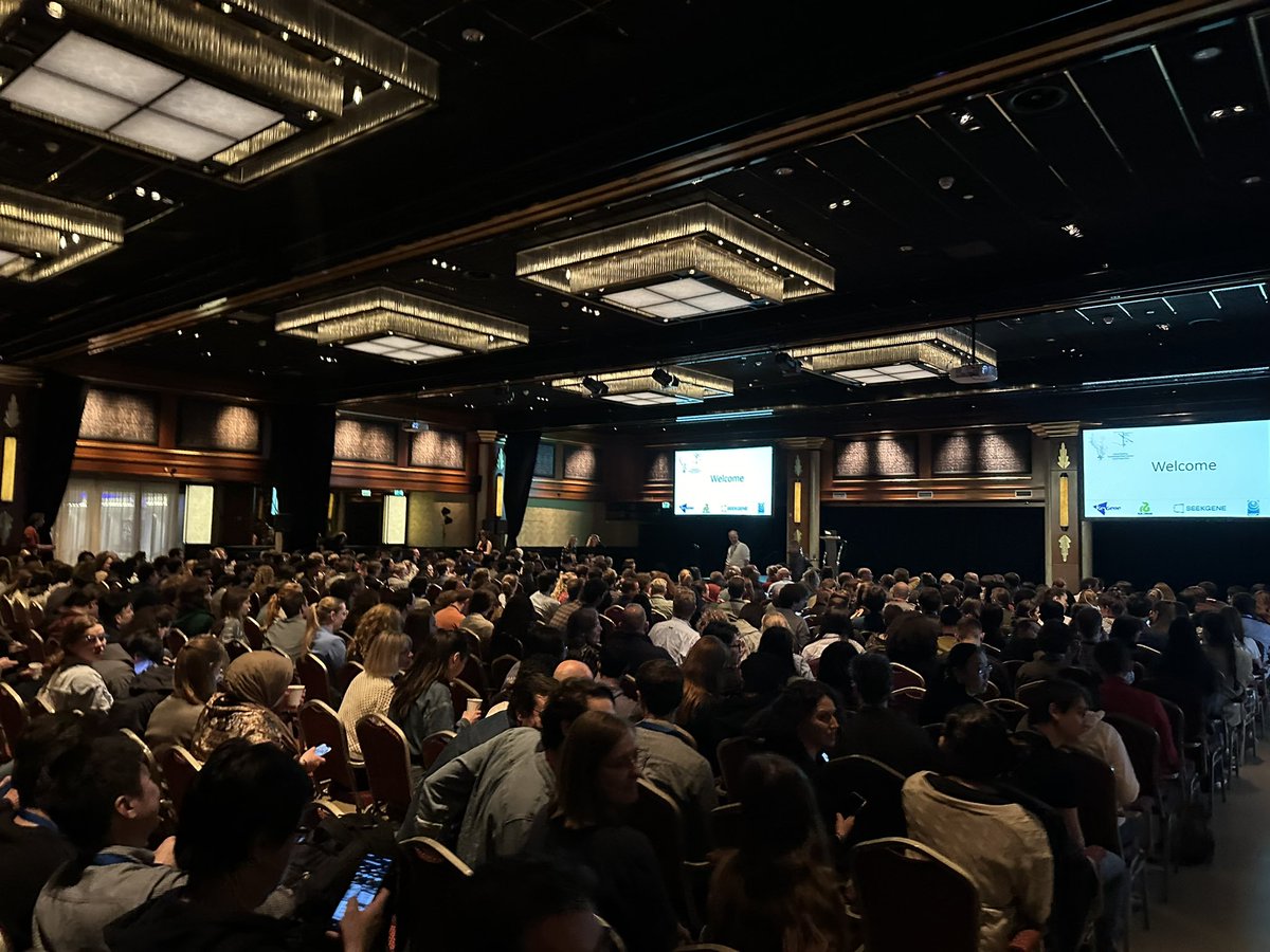 Davar_Abedini's tweet photo. Excited to be at the EPS annual meeting at Egmond; great location, exciting talks, and wonderful people! This year @EpsPhdCouncil have a stand and we are looking forward to seeing you! #Plantscience
 #EPS_PhD_Council https://t.co/VjgjPvduBs
