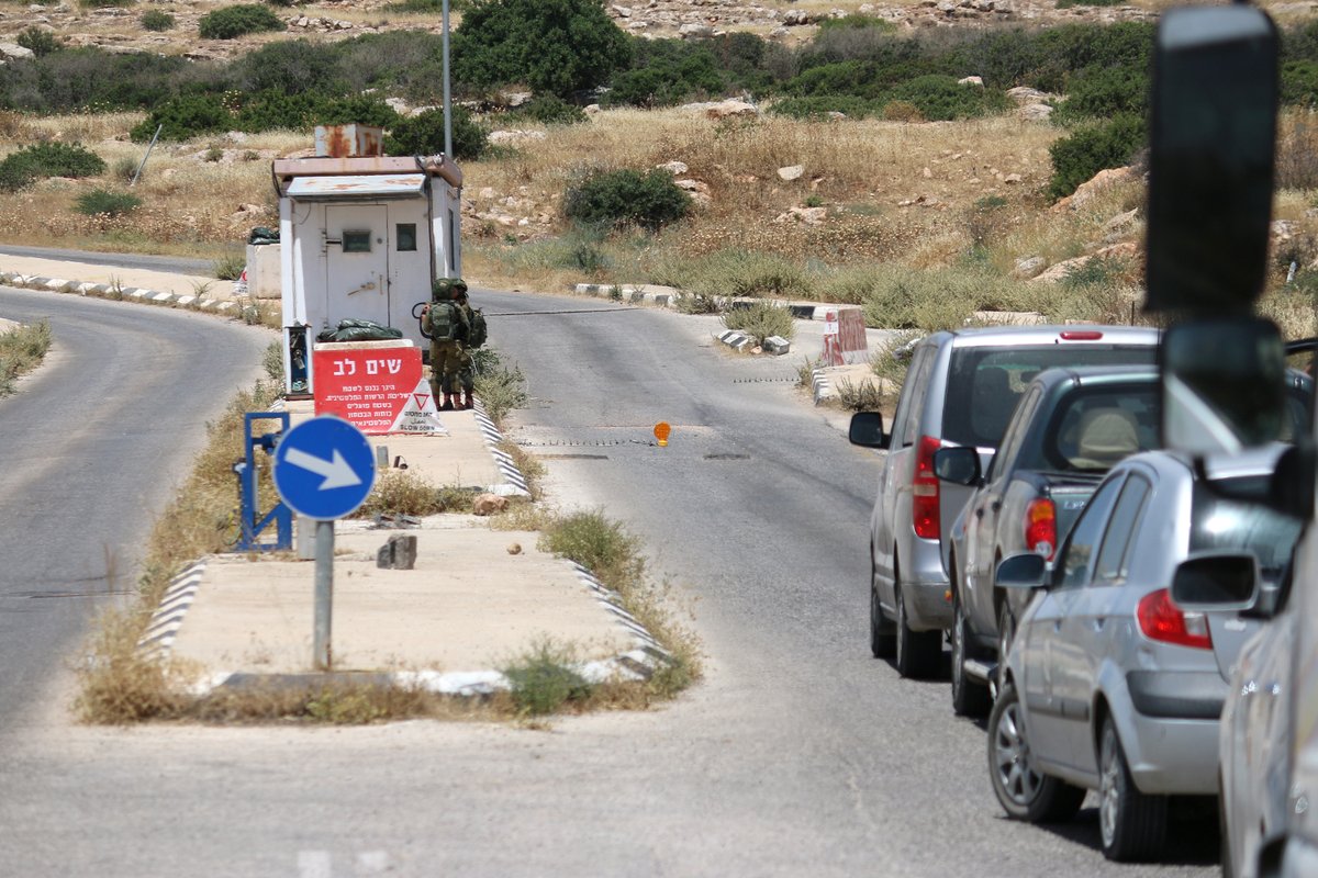 Israeli forces shot and killed 17-year-old Asma Imad Saad Daraghmeh near the Tayasir checkpoint in the northern occupied West Bank this morning. Then, Israeli forces confiscated her body. Read more: dci-palestine.org/israeli_forces…