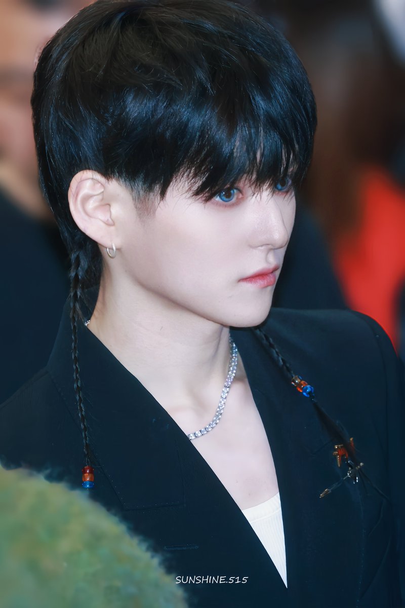 𝟐𝟒𝟎𝟒𝟎𝟖 𝐆𝐌𝐏
🥲😇
#TREASURE    #트레저 #トレジャー 
#YOSHI #요시 #ヨシ