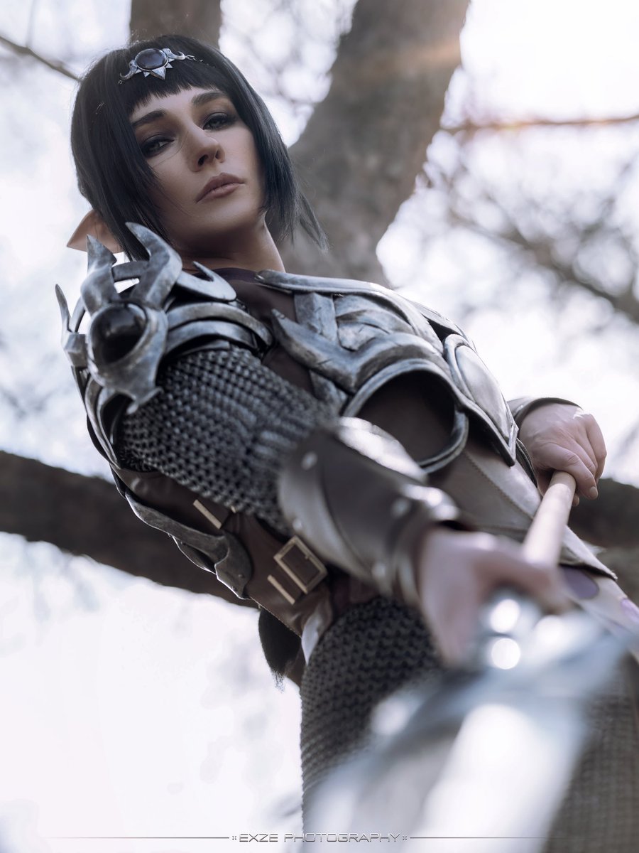 New photos of our cosplayer from BG3 fan stand. 

#BG3 #baldursgate3 #baldursgateiii #bgiii #baldursgate #cosplay <a href="/larianstudios/">Larian Studios</a> <a href="/alionabaranova1/">Aliona Baranova</a> 

Shadowheart - <a href="/RoksikEver/">Roksik</a>