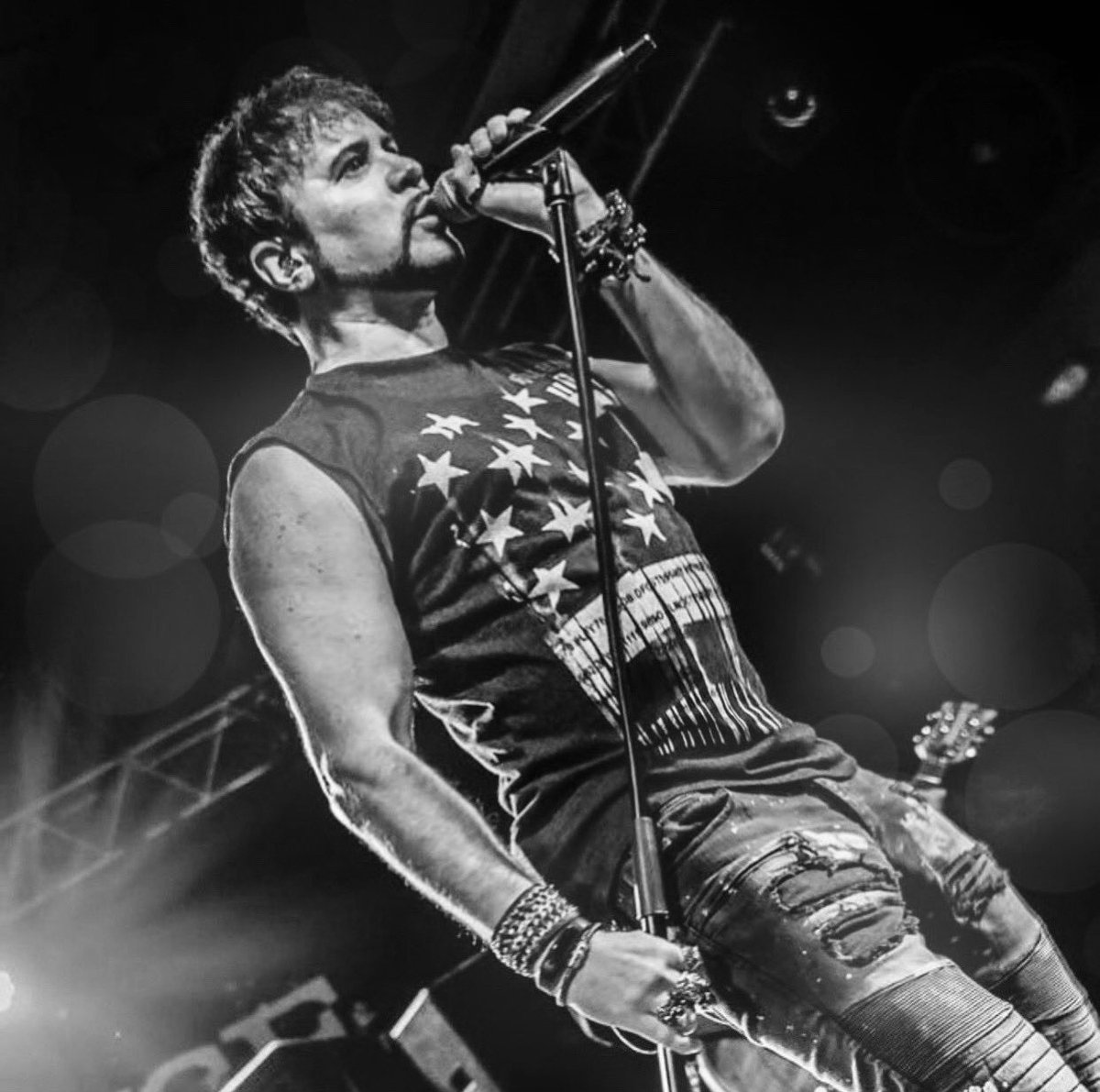 R.I.P. CJ Snare. My condolences to Carl's family and friends at this very sad time. 
<a href="/FireHouseBand/">FireHouse</a>