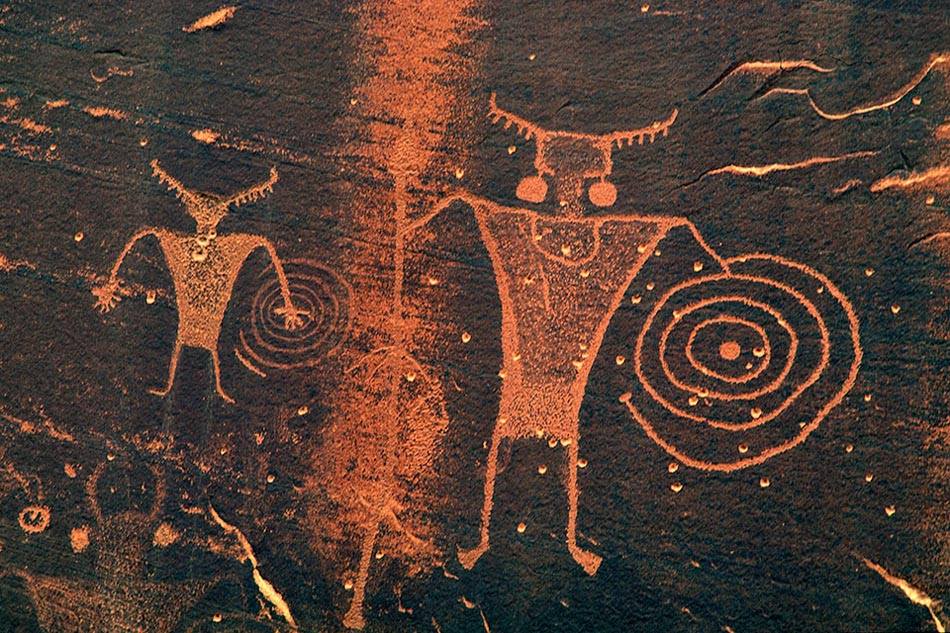 Ancient Hopi Rock Art Of The American Southwest.