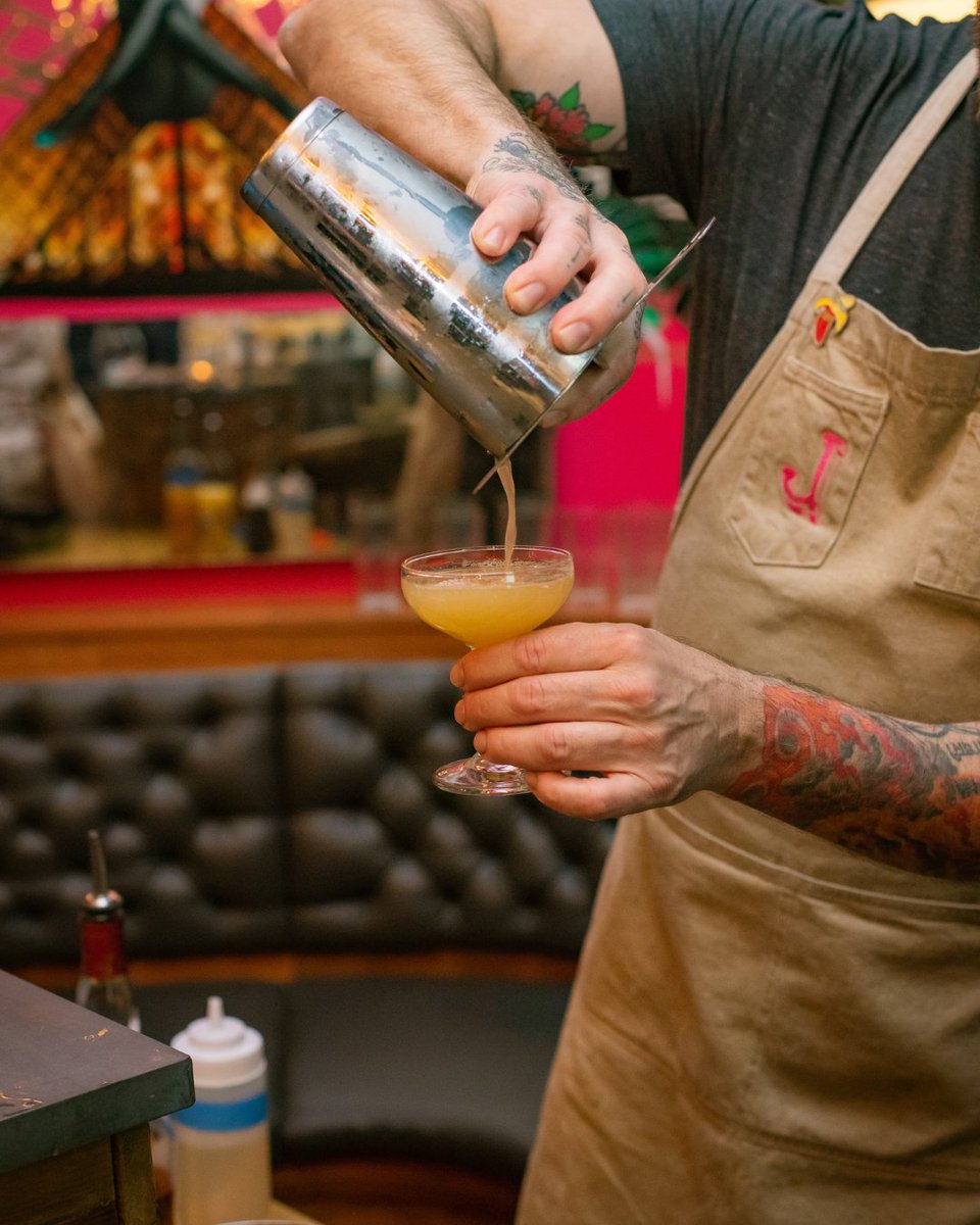 DrinkCalvados's tweet photo. Calvados across the US 🍎🥃

It was fantastic visiting bartenders and hospitality communities from San Francisco, Los Angeles and NOLA last week.  

Thanks again for the warm welcome and special shoutout to all the teams from The Pawn Shop SF  The Chestnut Club and Justine Nola. https://t.co/BOjWrBjWVh