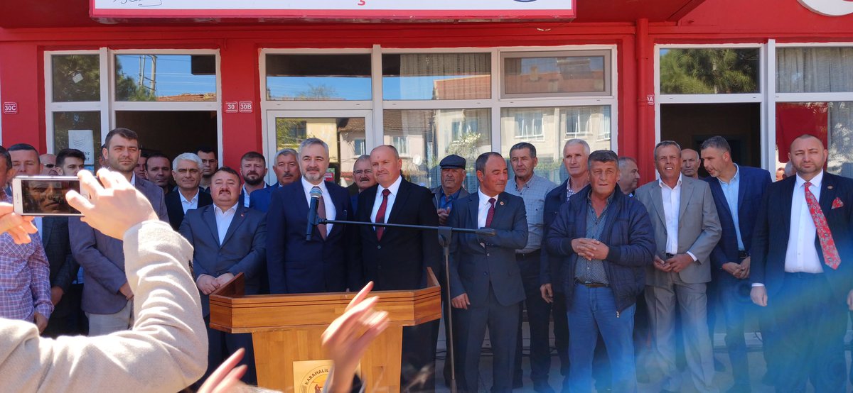 Karahalil Beldiye Başkanı seçilen Dindar Seçen'in Mazbata ve Devir Teslim törenine; Milletvekilimiz Ahmet Gökhan Sarıçam, İlçe Başkan Yardımcımız Levent Gürbüz, İl Genel Meclis Üyemiz Recep Çotuk, Belediye Başkanlarımız ve Teşkilatımız ile birlikte katıldık. #Karahalil