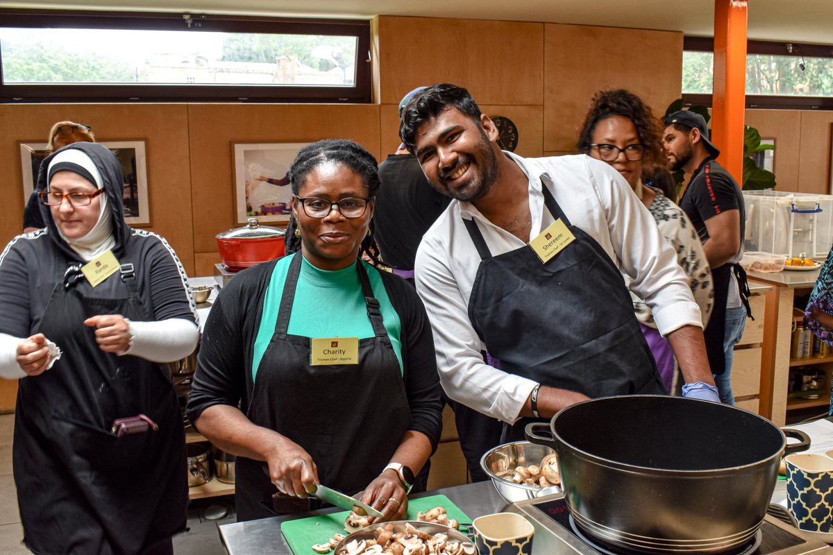 🚨 Applications for our next London cookery class teacher training programme close on 15th April 🚨 If you know someone from a refugee/asylum-seeking/migrant background with a passion for cooking who might be interested, please do share this opportunity: bit.ly/49Qpl7f
