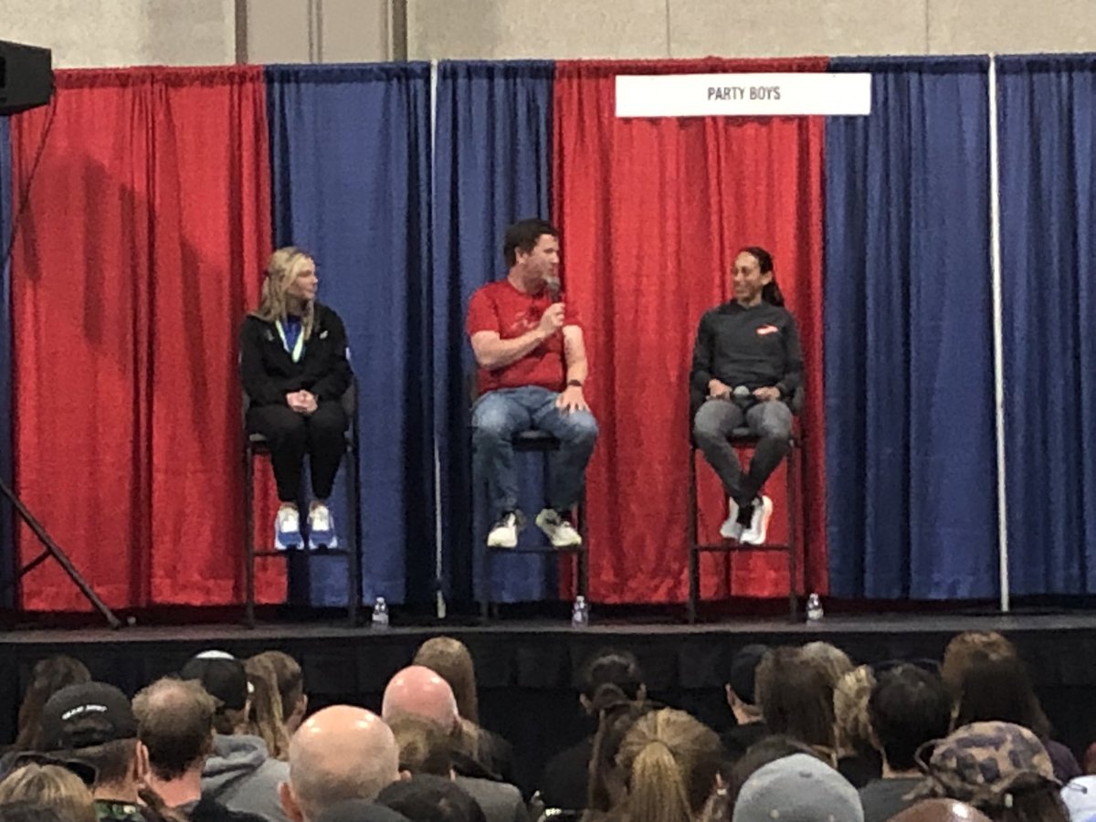 Awesome to get to hear Des Linden speak at the Knoxville Marathon expo and meet her!!!  Great race motivation.