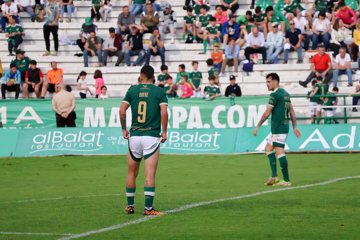 Final tras final💪🏻⚔️⚔️ VAMOS @CPCacerenoSAD 💚 @fotografiamac22 @javago_cc 📸📸💚