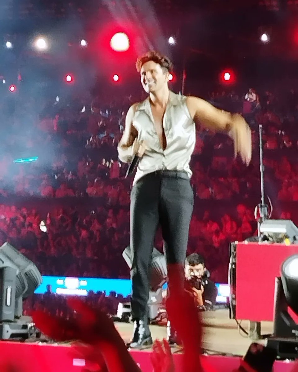 Ontem show Luan aqui expolondrina tirei bem pertinho 😍😭 já tô com saudades 
<a href="/centraldoluan/">Central de Fãs do Luan Santana</a>  <a href="/luansantana/">Luan Santana</a>