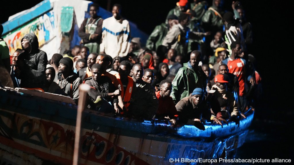 Latest from the Immigration Detention Monitor: Senegal: Blocking the West African Migration Route. Frontex says the West Africa route surged in 2023, but Europe's plans to boost surveillance and control operations may result in more harm tinyurl.com/2uzjhntm