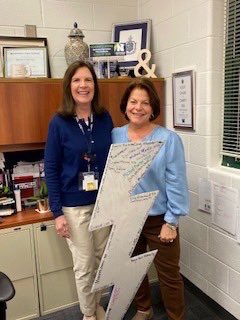 This week’s BOLT recipient is the one & only Barbara Rettker! Ms. Wallace shared that NHS is fortunate to have had Barb for many years working to make Northview shine.☀️ Barb, you will be missed and always a part of Northview Nation. Good luck in your new role! #TeamTitans