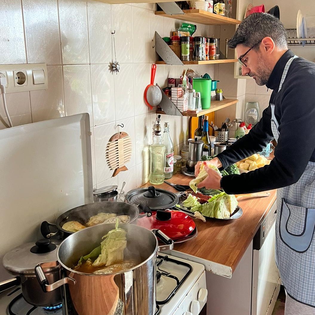 alemaciasblanco's tweet photo. Botillada. Divulgando la gastronomía berciana entre gaiegos 😁 https://t.co/cRw683TLfv