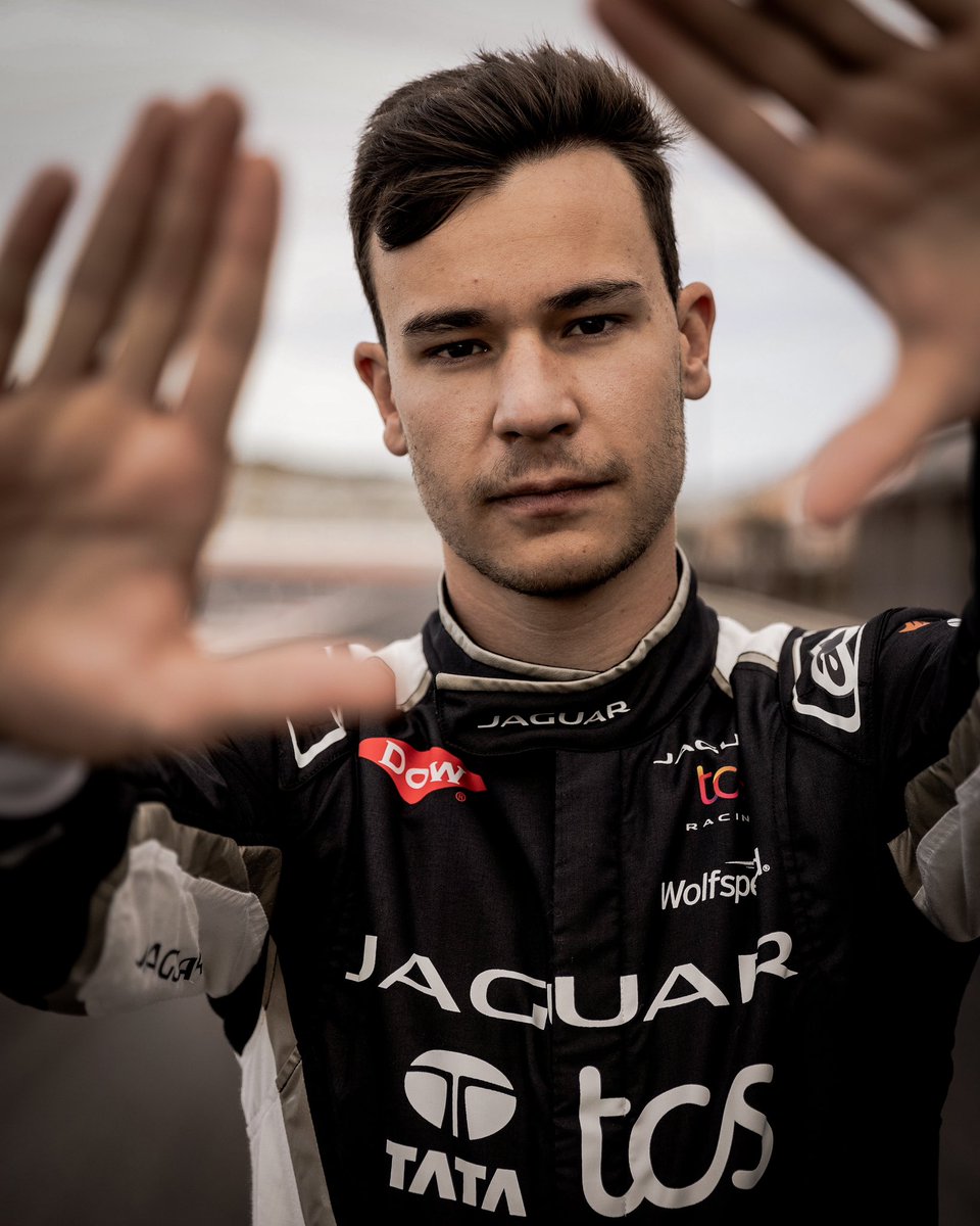 Welcome back @SheldonvdLinde 🤝 Sheldon will be behind the wheel of the I-TYPE 6 in Misano for his third rookie test taking part in Friday’s FP0 session 🙌 #MisanoEPrix🇮🇹