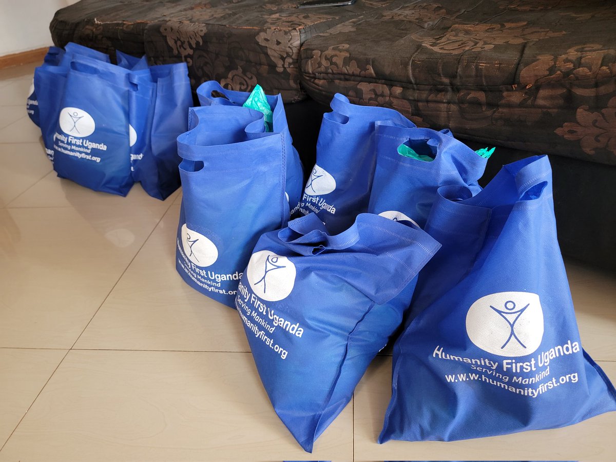 Spreading smiles in Kampala today! Our team reached out to the elderly with much-needed food hampers. @HumanityFirstUK